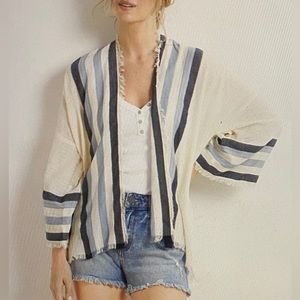 Evereve bea stripe kimono bnwt never worn, osfm, soft eyelash fringe edge